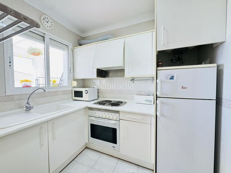 Foto a832a1d9-81e4-4e54-940f-489a819f7bbe. Apartament amb piscina a Torrox park Torrox