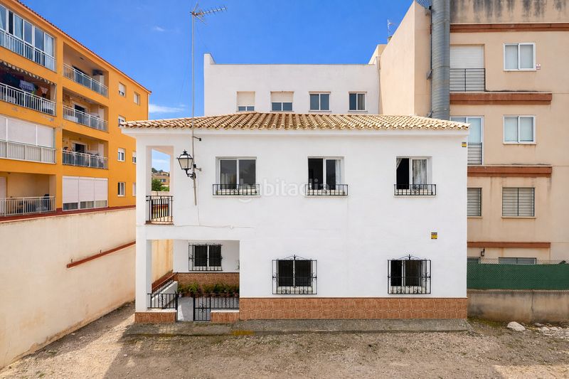Foto 2aad2a4b-d7f4-49ad-82a1-5ef29f69a509. Casa a Urbanización Santa Rosa Torrox