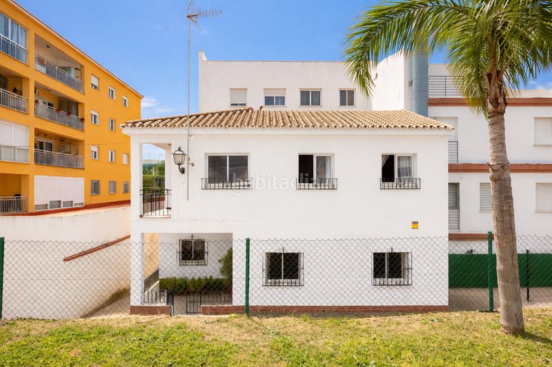 Foto 56989a68-8fe6-4340-a91f-354cfd45c303. Casa a Urbanización Santa Rosa Torrox