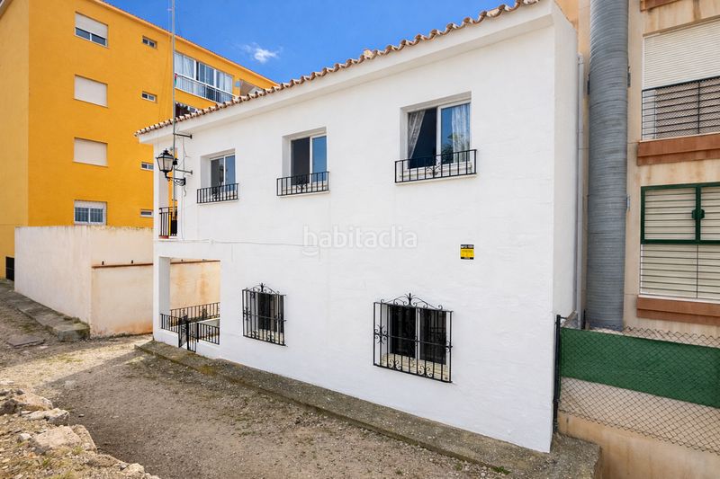 Foto be5c3dad-3c74-4edd-938b-be66324b8875. Casa a Urbanización Santa Rosa Torrox