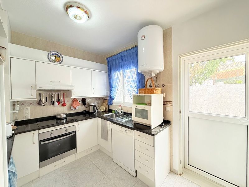 Foto 567ae449-b894-48e4-acea-9e006c13cb89. Apartament amb piscina a Torrox park Torrox