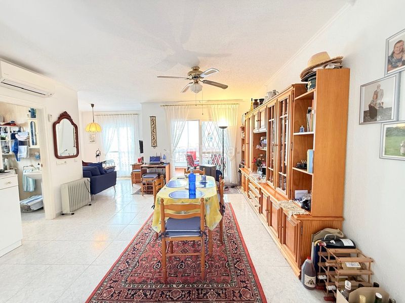 Foto bb54e7c4-3f3f-4e54-8213-35524e5a4703. Apartament amb piscina a Torrox park Torrox