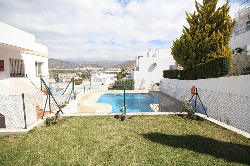 Foto bca0a0c9-3ac2-40e3-8c33-cf77a0f21060. Apartament amb piscina a Torrox park Torrox