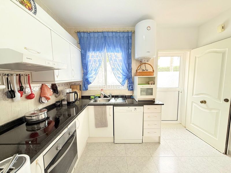 Foto f2e97deb-36a3-4b96-aeaa-545a445878fb. Apartament amb piscina a Torrox park Torrox