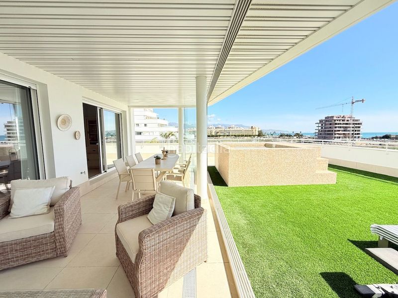 Foto 759a6f20-f8b0-4b0a-a706-f31e155dd642. Pis amb calefacció piscina a Poniente-Faro Torre del Mar