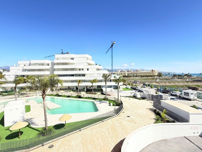 Foto 8f4ebb70-3eb1-499a-aebb-950894cf7c98. Pis amb calefacció piscina a Poniente-Faro Torre del Mar