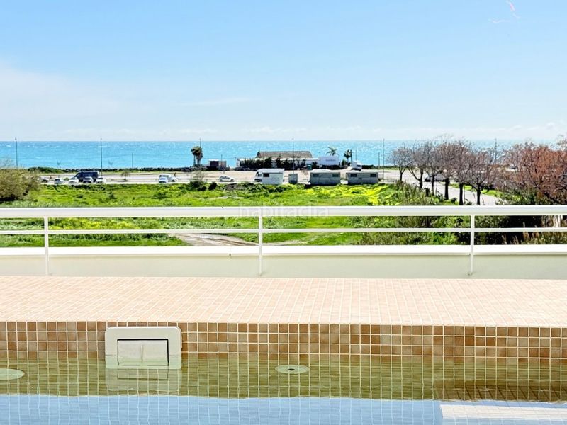 Foto df56779f-af41-4404-9f62-2bd75627f520. Pis amb calefacció piscina a Poniente-Faro Torre del Mar