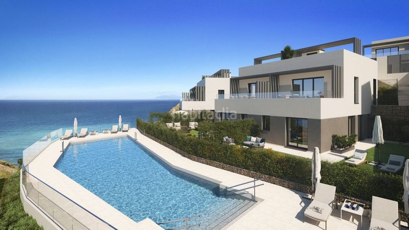 Foto ad9ffbd9-c96f-43da-b3a4-0dd42951c113. Casa amb calefacció piscina a El Morche Torrox