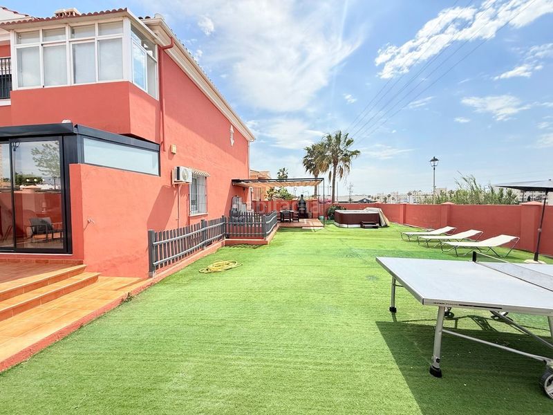 Foto a735c566-c01d-4fdb-b9c6-2c2418c54311. Casa amb calefacció a Caleta de Velez