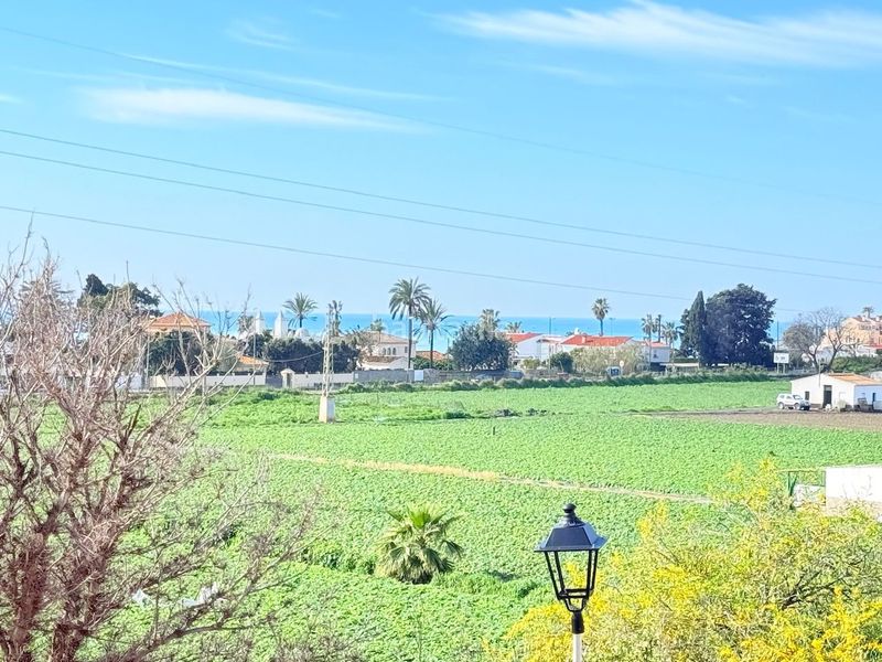 Foto be1bef27-b4d0-4234-9108-0b466e5fb3c3. Casa amb calefacció a Caleta de Velez