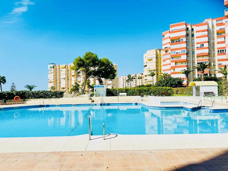 Foto 6dde7c31-4912-404e-ad2a-ac1acf3062a5. Apartament amb piscina a Centro Internacional Torrox