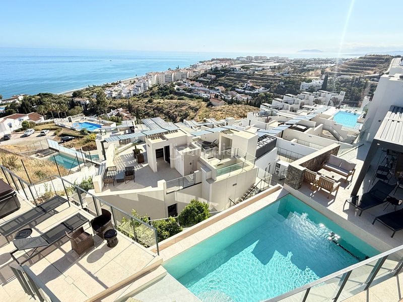Foto 58067d1b-2dea-458e-a6ce-96c56581c073. Casa amb piscina a El Peñoncillo Torrox