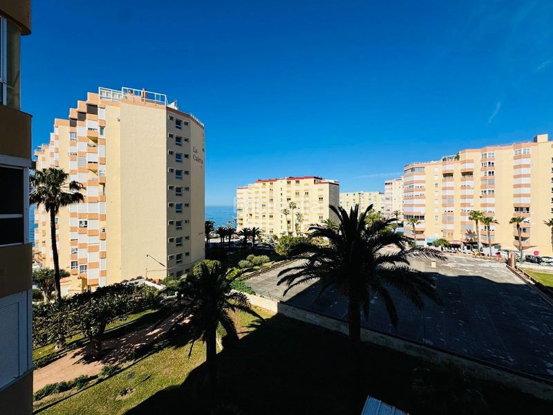 Foto c2909986-6c28-4802-8d27-7f076c1880f7. Estudi amb piscina a Centro Internacional Torrox