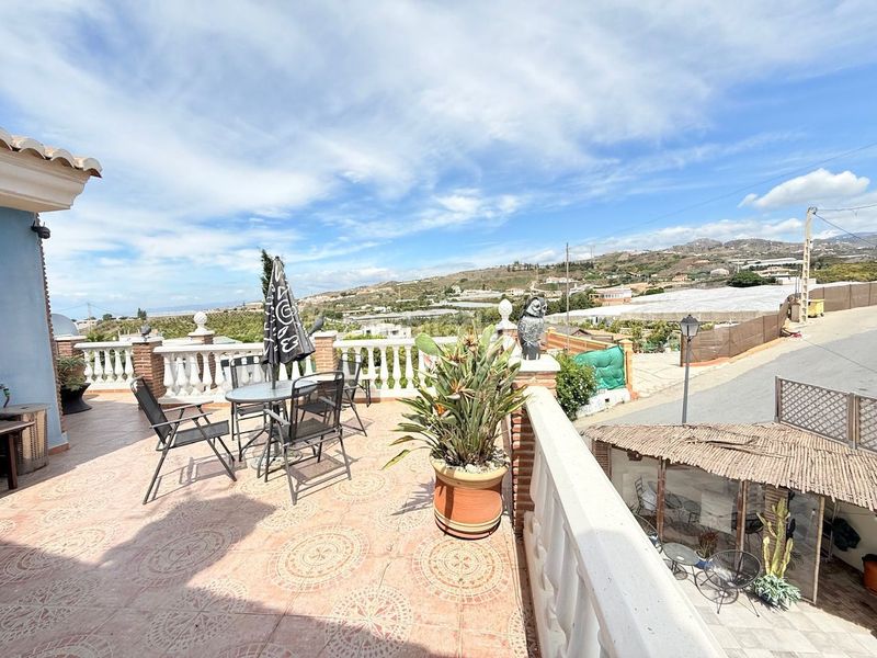 Foto 4fb3ab32-d6d1-4182-86c0-1ea0ea901cb5. Casa amb calefacció piscina a Urbanización Santa Rosa Torrox