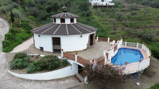 Casa a Torrox Pueblo. Exclusiva villa con encanto entre torrox y cómpeta, a solo 20 mi