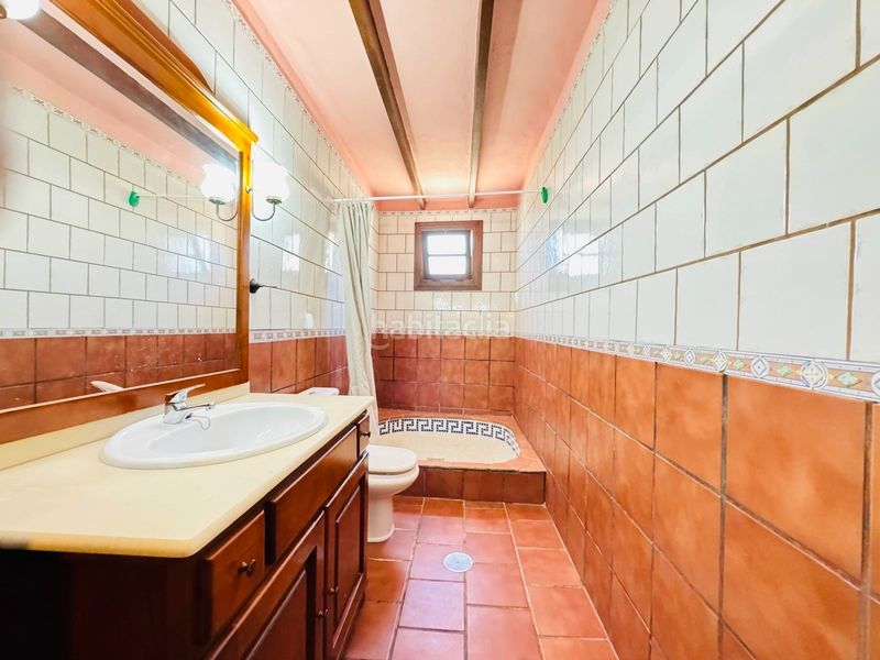 Foto 0595ec2c-ac3d-469a-9071-501758a22cc0. Casa amb piscina a Torrox pueblo Torrox