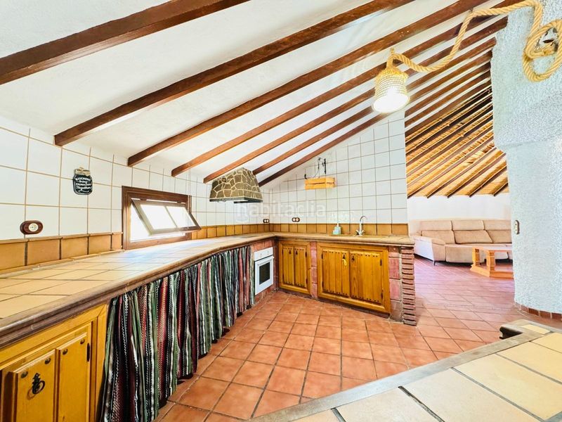 Foto 593589b8-c8c0-4168-b93a-dff15e3d3321. Casa amb piscina a Torrox pueblo Torrox