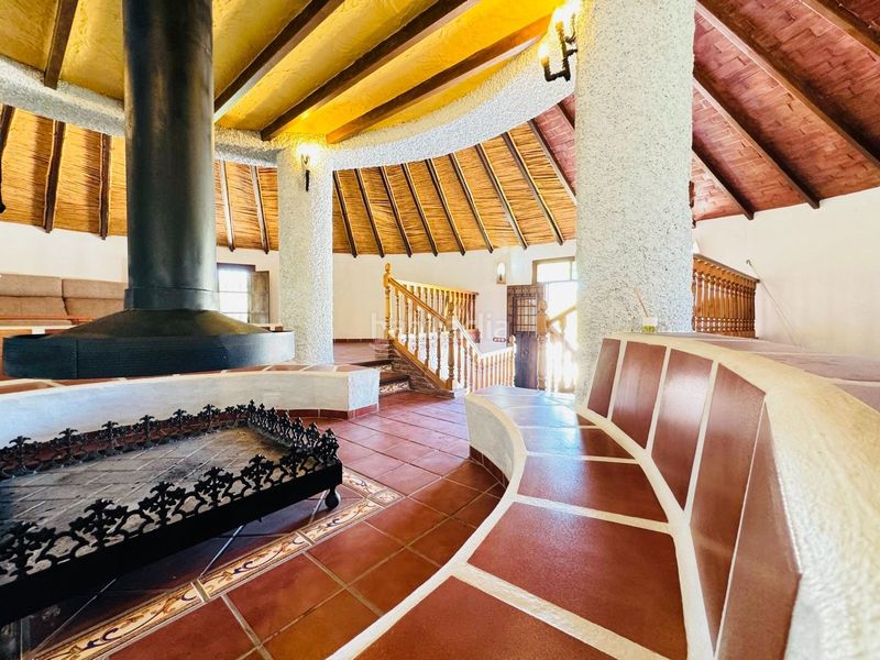 Foto 9b18d07e-0155-4f8a-84e4-512f681e4f64. Casa amb piscina a Torrox pueblo Torrox