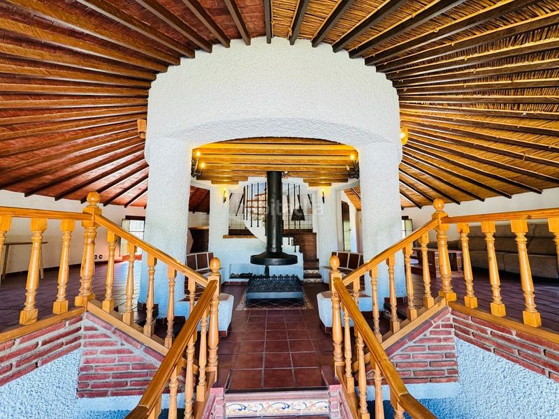 Foto fe20b8bc-d780-422b-b348-b61b37a111c1. Casa amb piscina a Torrox pueblo Torrox