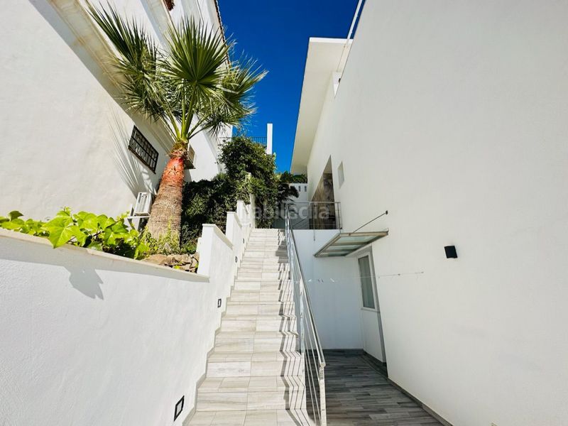 Foto d6c39daf-57fa-4914-99ae-091e9bafcc4f. Xalet amb piscina a Chaparil - Torrecilla - Punta Lara Nerja