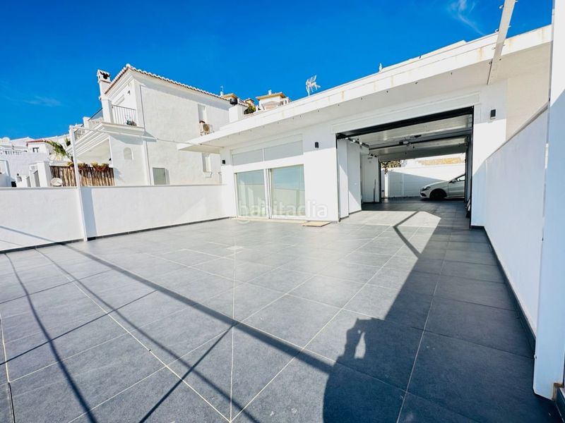 Foto e3ce402d-b281-4c6c-a67f-6a479ea4e8b3. Xalet amb piscina a Chaparil - Torrecilla - Punta Lara Nerja