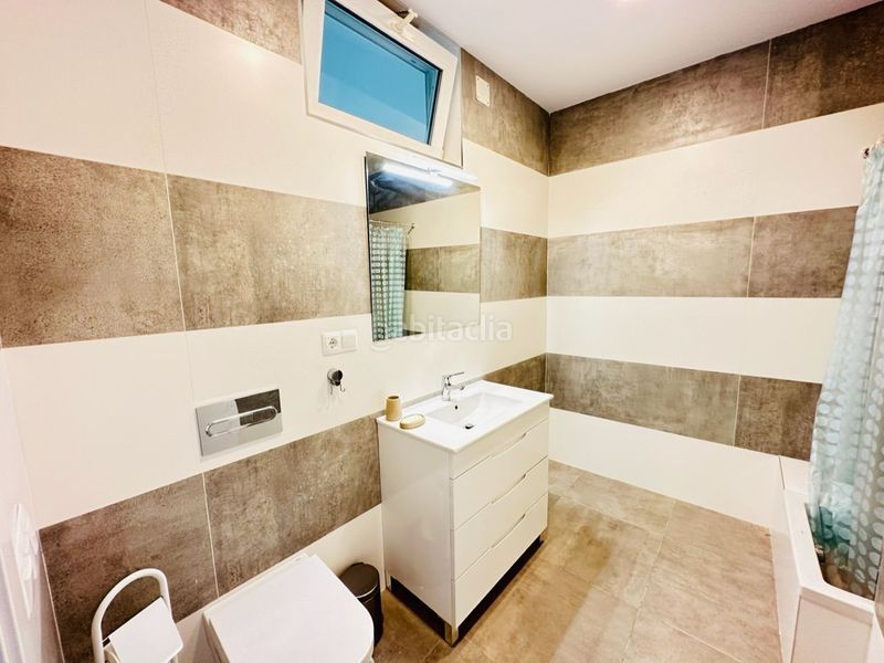 Foto ec229479-4e81-49c5-83b1-a65bfe644008. Xalet amb piscina a Chaparil - Torrecilla - Punta Lara Nerja