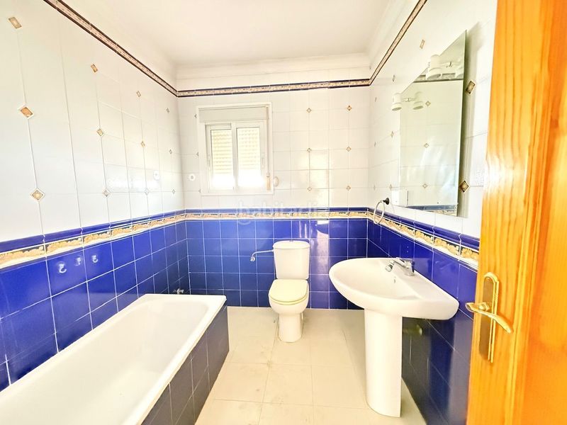 Foto a1c4f849-a61b-4d3c-990f-dc463f044584. Casa amb piscina a Alcaucín