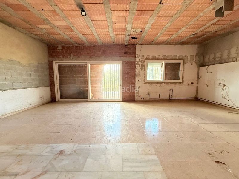 Foto accde74b-2216-46fb-bc19-2148e7503de9. Casa amb piscina a Alcaucín