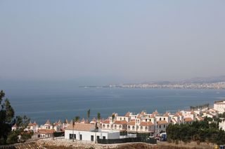 Lloguer Xalet a El Tomillar. Villa de lujo de estilo  moderno  situada en primera línea de pl