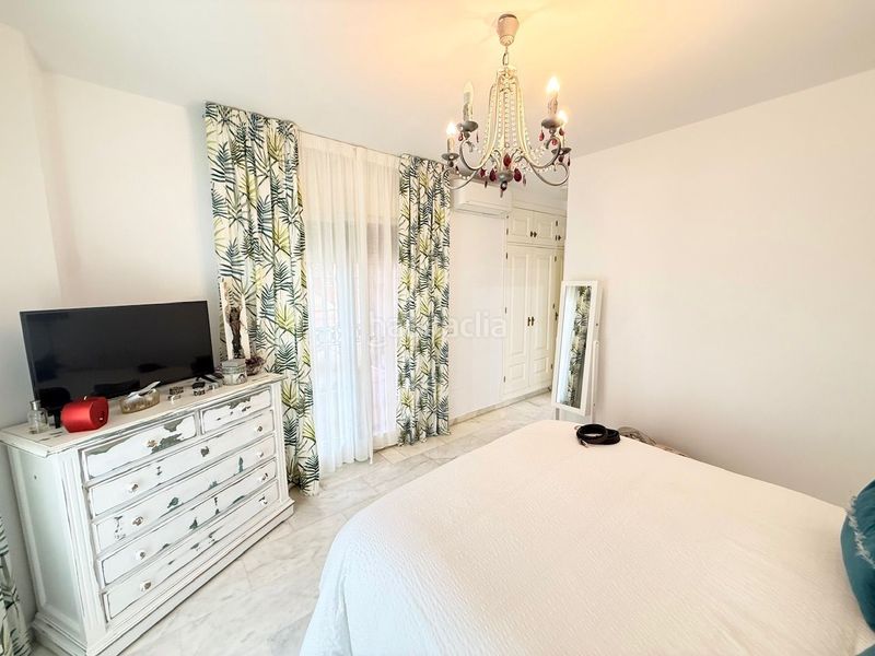 Foto 5f419564-3eb0-4e6d-9a48-f8041ee55d09. Casa magnífico chalet pareado en la urbanización Viña Málaga . en Torre del Mar