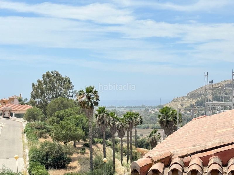 Foto 70e12cbd-1e36-4b5e-9692-27909b122d14. Casa magnífico chalet pareado en la urbanización Viña Málaga . en Torre del Mar