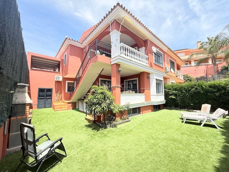 Foto 98176e24-a98c-4b8f-a738-ce5b23d93dcb. Casa magnífico chalet pareado en la urbanización Viña Málaga . en Torre del Mar