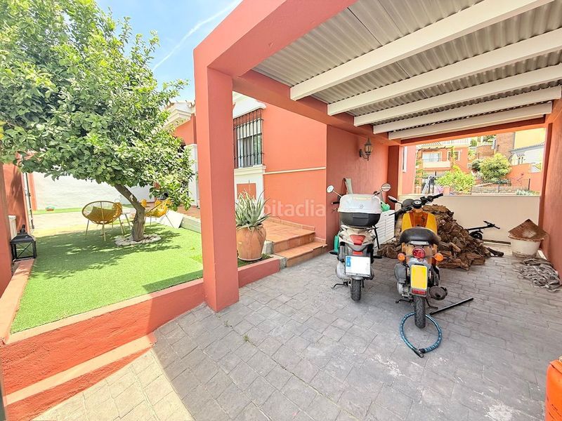 Foto 9e281a5b-33ec-4b1e-8250-5894e195ec54. Casa magnífico chalet pareado en la urbanización Viña Málaga . en Torre del Mar