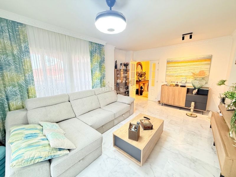 Foto f1aa11ee-1997-404e-ac0c-8d93e140ce23. Casa magnífico chalet pareado en la urbanización Viña Málaga . en Torre del Mar