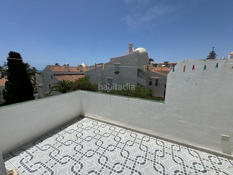 Foto 55d9cf80-7b08-44c4-81cc-b6814eedf911. Casa adossada amb piscina a Centro Internacional Torrox