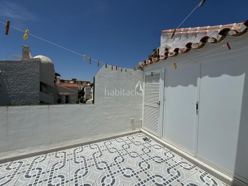Foto 75d91f3e-645e-4ba0-94da-76e8fc424a36. Casa adossada amb piscina a Centro Internacional Torrox