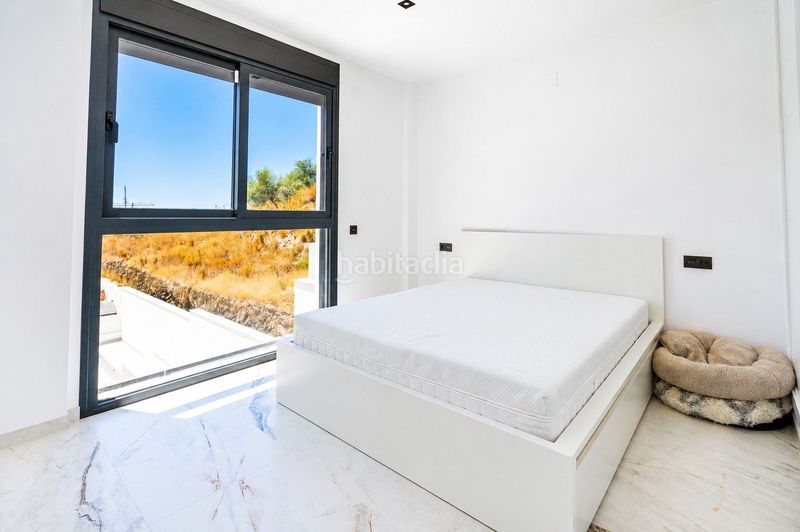 Foto ceeb4795-4ea8-4124-a8fc-f2d7465ec3f6. Xalet amb calefacció piscina a Capistrano Nerja