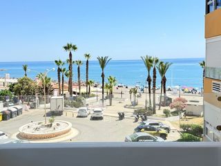 Piccolo appartamento in Centro Internacional. Apartamento en primera línea de playa en torrox costa