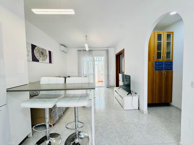 Foto d8cf26c7-09cf-4ef2-8f59-c93a22655d9e. Apartament amb piscina a Torrox park Torrox
