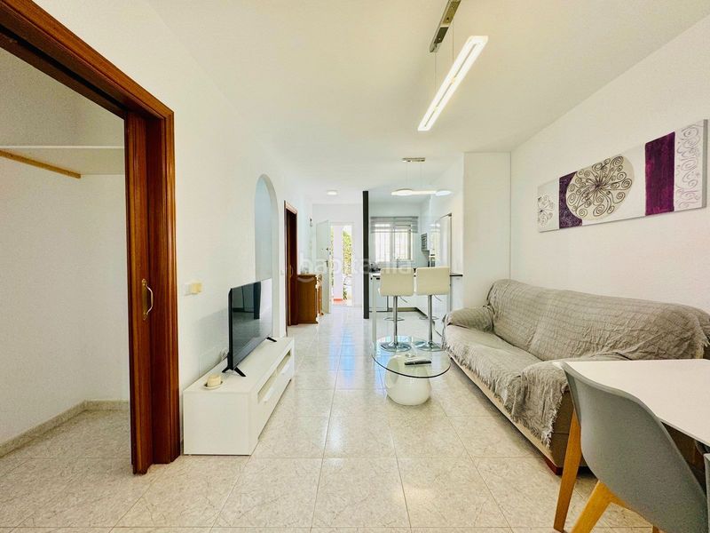 Foto e87f4b15-d561-4020-82f6-1b86e0c6d8fd. Apartament amb piscina a Torrox park Torrox