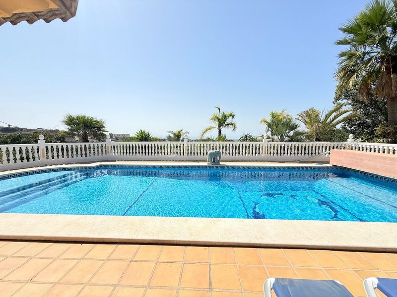 Foto 4b40aac7-e905-4caf-b81c-532e6d4597cf. Xalet amb calefacció piscina a Camino Algarrobo - Las Arenas Vélez - Málaga