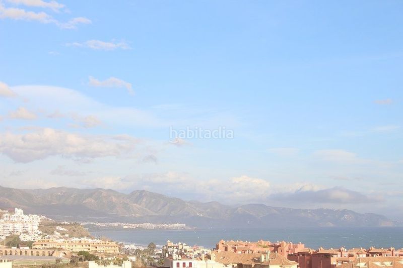 Foto 7fc6c237-fb3a-4de5-b098-2c368304e7d1. Àtic amb piscina a Centro Internacional Torrox