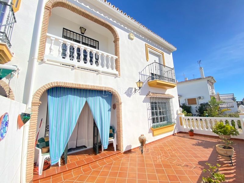Foto c9b6a3be-12f0-4e34-a298-966d0d63fc9b. Casa a Urbanización Santa Rosa Torrox
