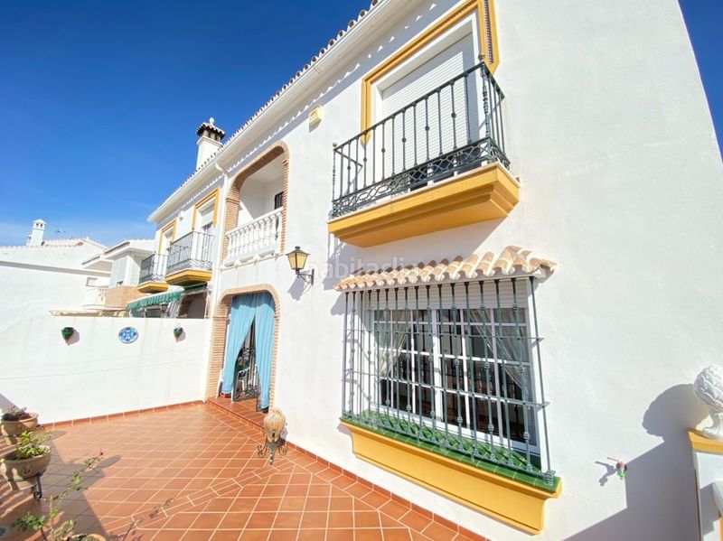 Foto cd28c98b-a5bb-4304-86c2-4e1fb5676cdb. Casa a Urbanización Santa Rosa Torrox