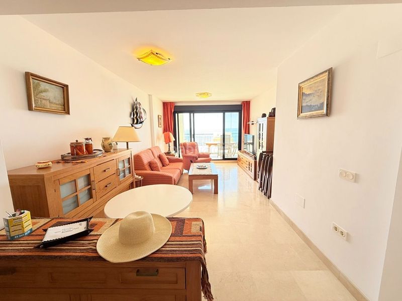 Foto f7773f90-da8f-4b4f-858d-1ea66612a027. Flat with heating pool in El Peñoncillo Torrox