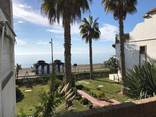 Appartement à Laguna Beach. Piso en primera línea de playa con vistas frontales al mar en ur