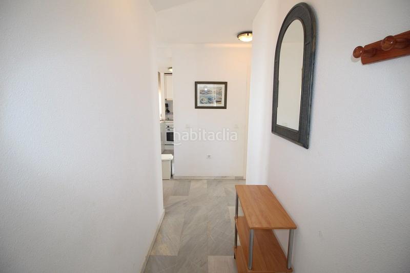Foto 7d1725ce-8fb1-4df0-ac8c-e561a6012afd. Piso  en primera línea de playa con vistas frontales al mar en urbanización Laguna Beach costa. en Torrox