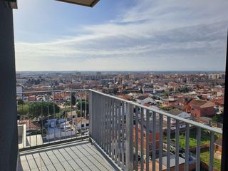 Rent Flat in Torrent Ballester. Todo exterior