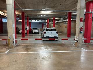 Parking voiture à Carrer de la Mare de Déu de Sales 69