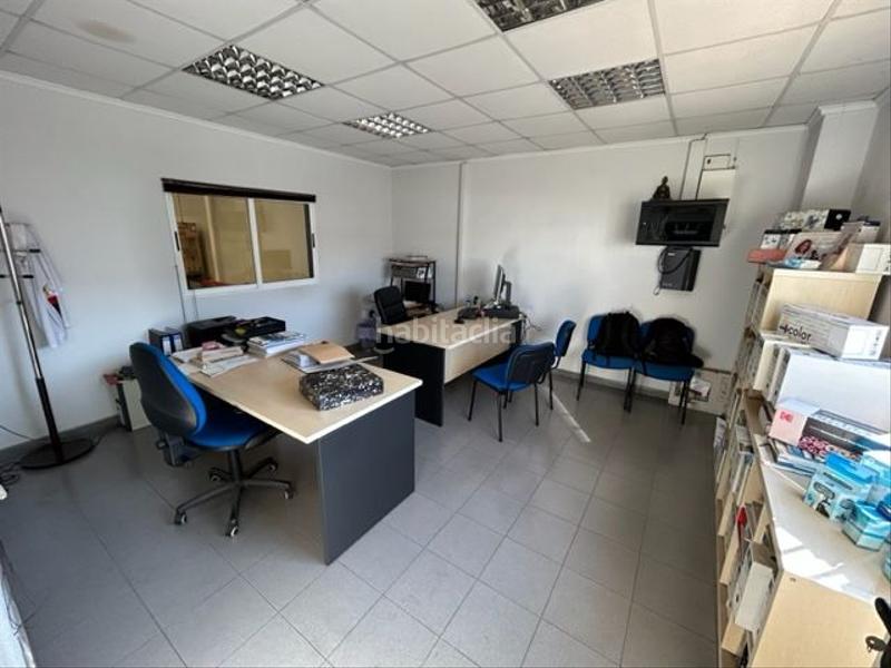 Foto 39a905c5-0caa-4e47-b438-d661e3989644. Nau industrial amb calefacció a Riba - roja de Túria